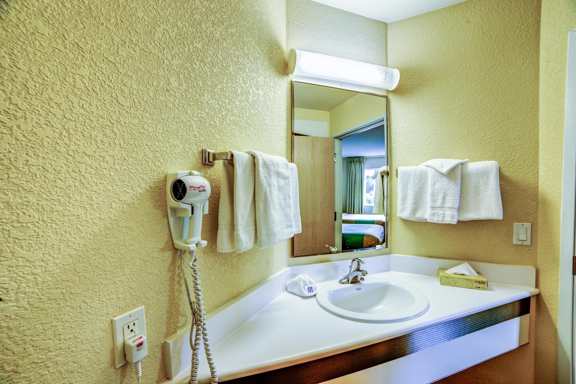Motel 6-Huntsville, On Eksteriør billede