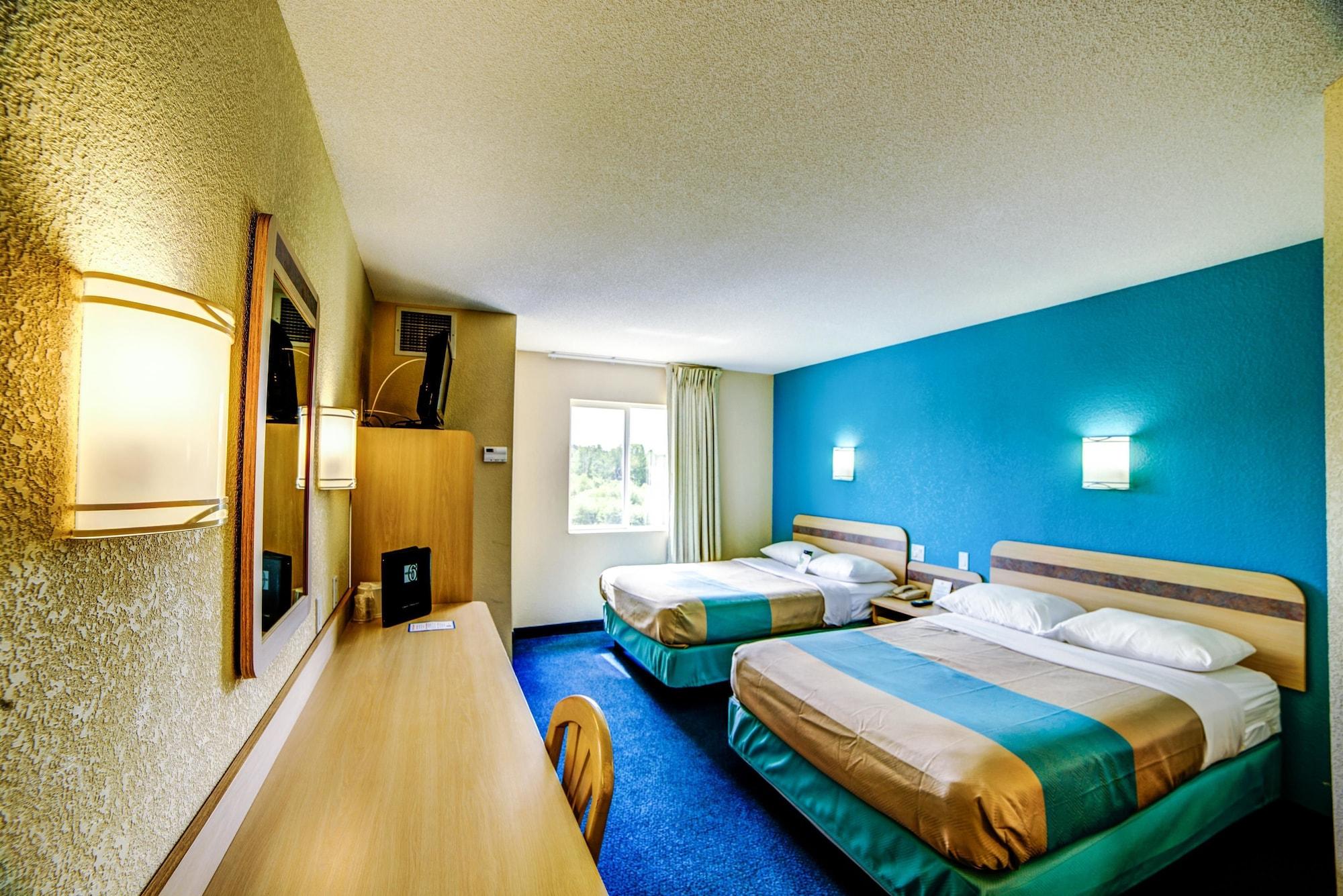 Motel 6-Huntsville, On Eksteriør billede