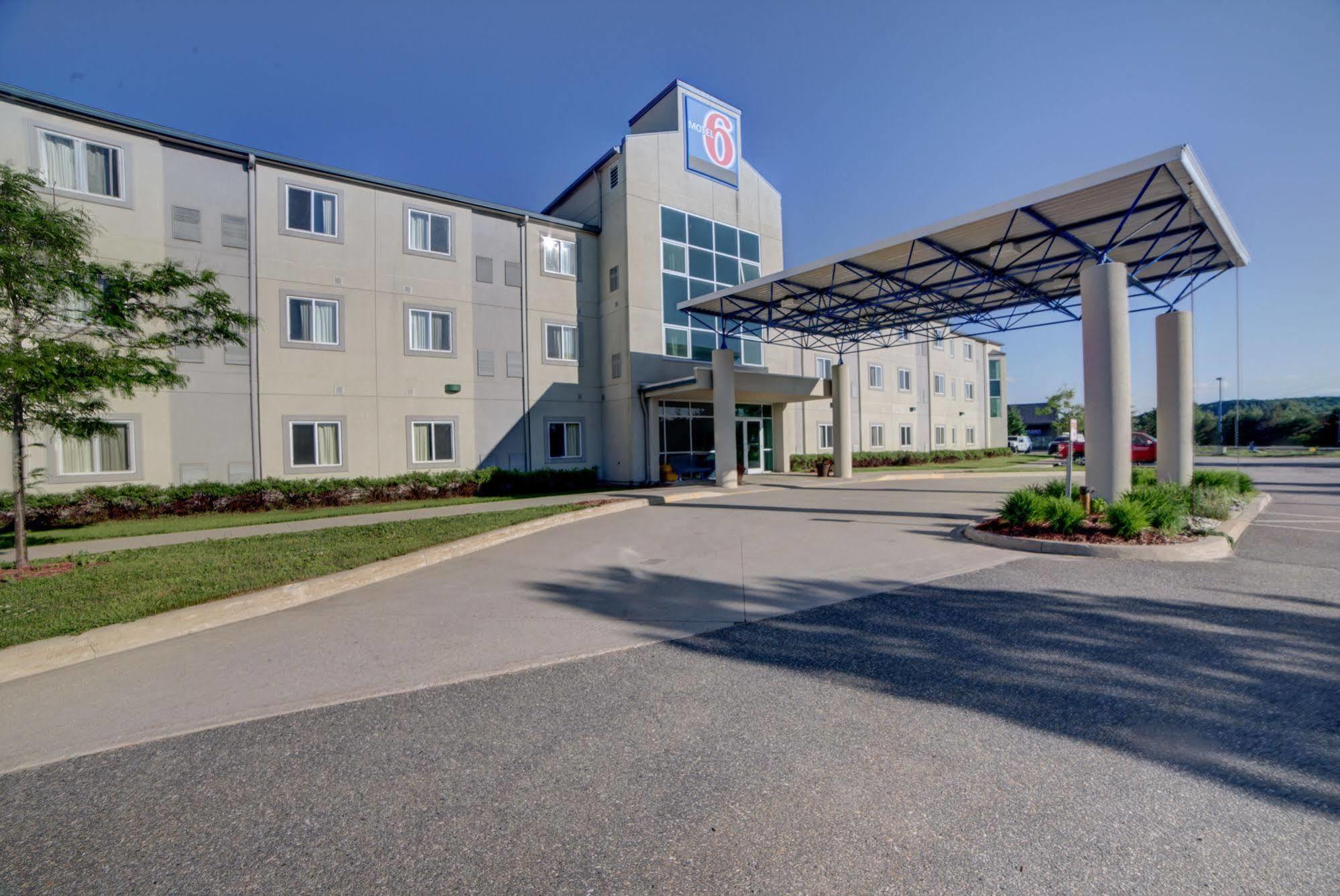 Motel 6-Huntsville, On Eksteriør billede