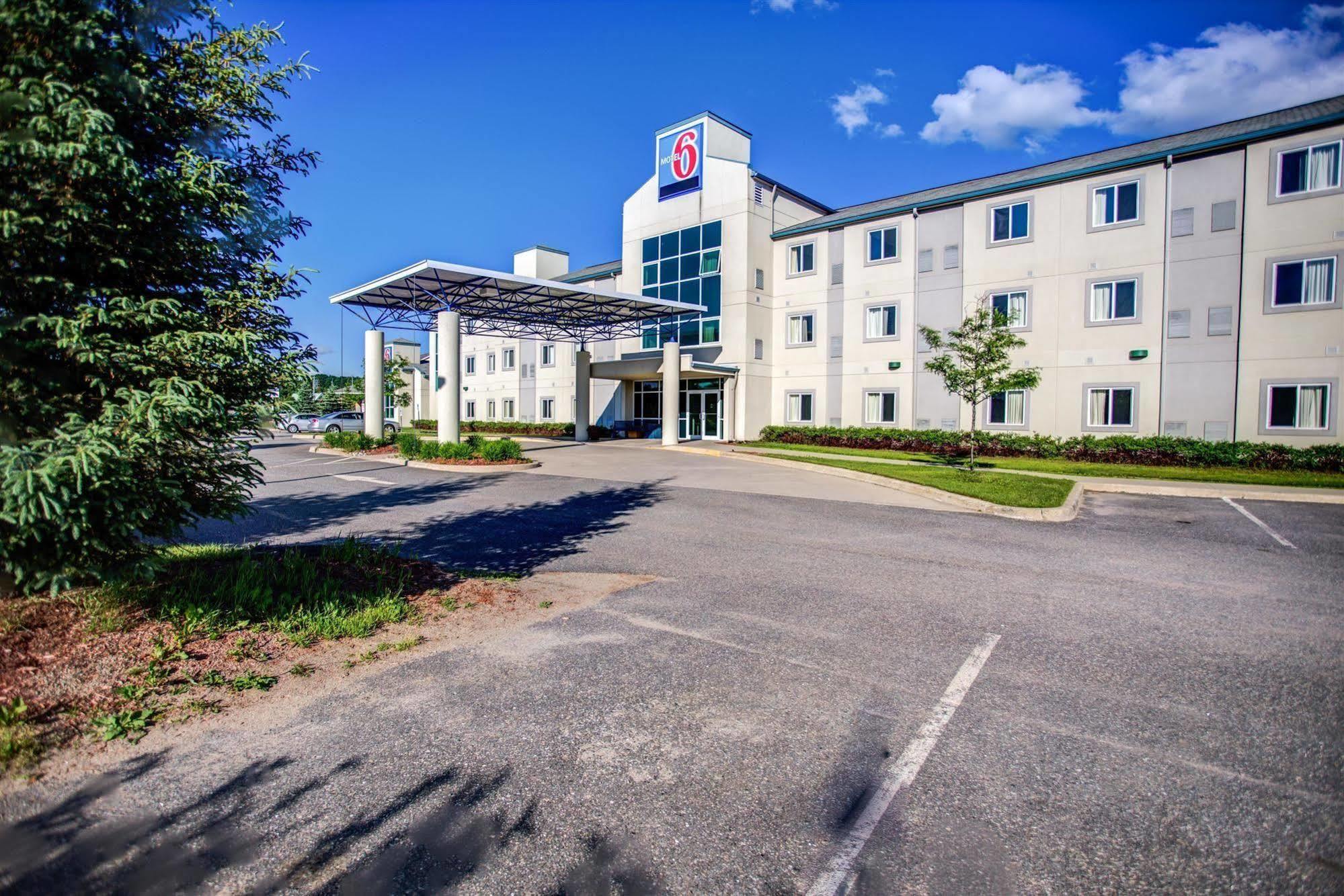 Motel 6-Huntsville, On Eksteriør billede